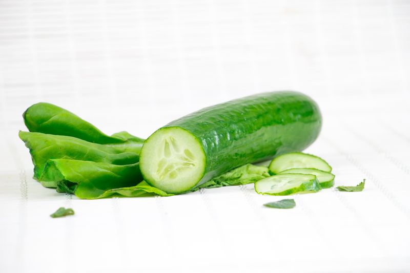 Green Detox Pressed Juice with cucumber and ginger